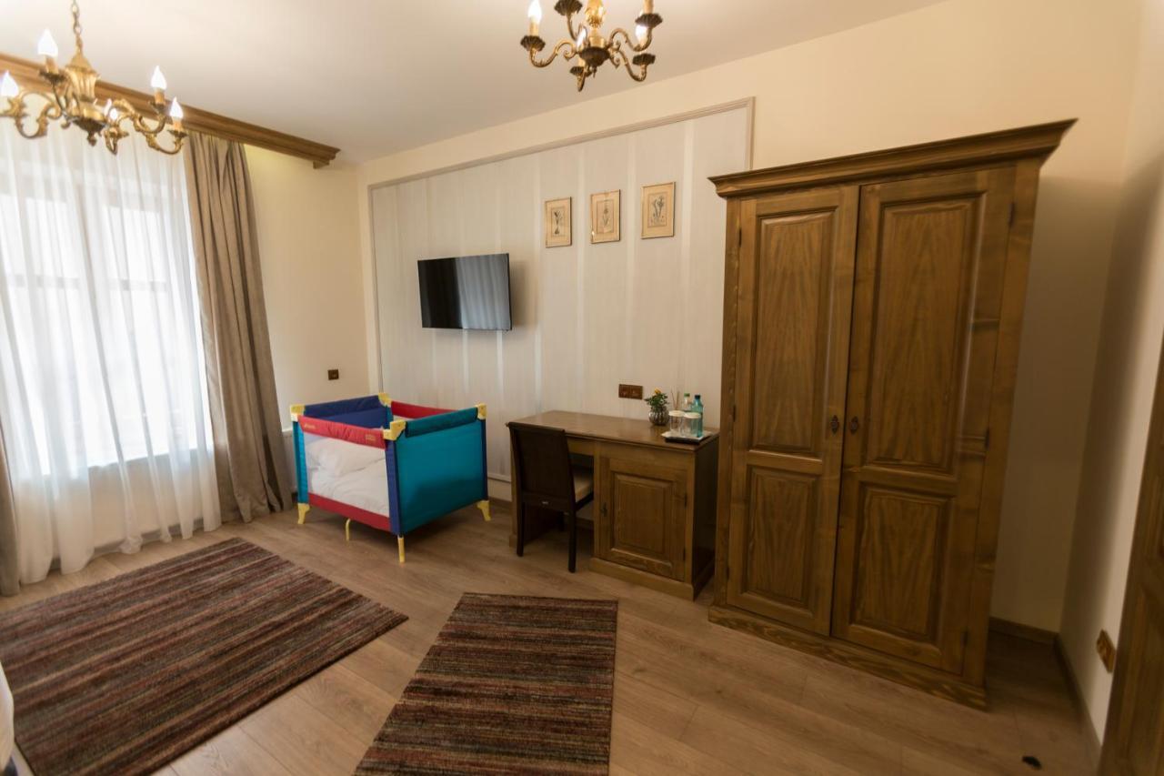 Pensiunea Kant Sibiu Ngoại thất bức ảnh