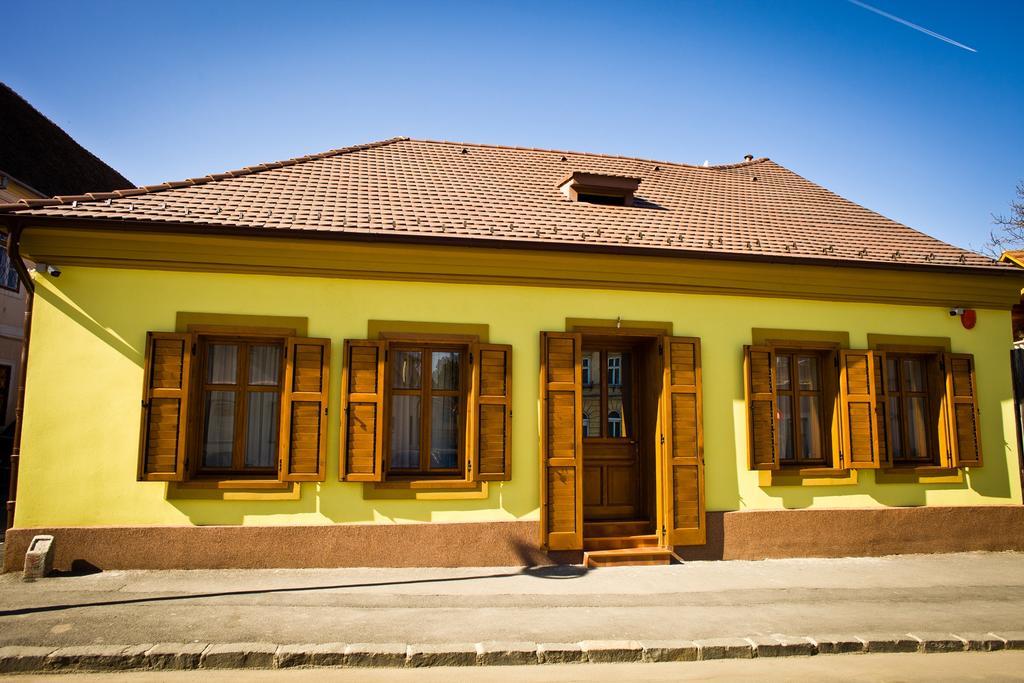 Pensiunea Kant Sibiu Ngoại thất bức ảnh